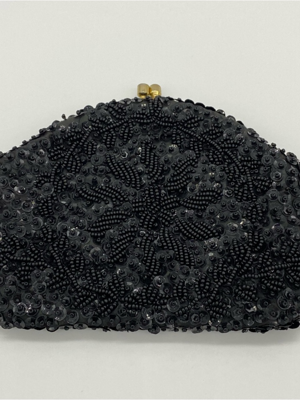 A SAFCO BAG Black Beaded and Sequin Kiss Closure Clutch Bag Made in Hong Kong